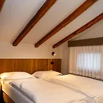 Szálloda Zerbion 3*